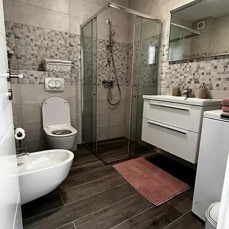 Apartman Mila 公寓 比奥格勒·纳·莫鲁